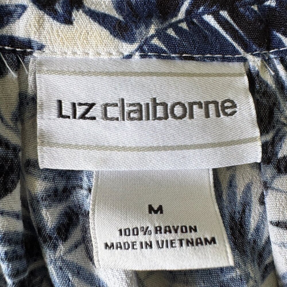 🔥 4 for $20 DEAL 🔥Liz Claiborne Blue Leaf Print Sleeveless Button M - Picture 5 of 7